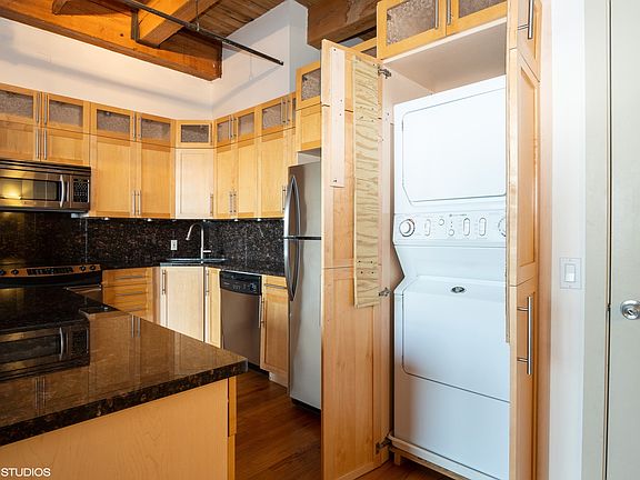 3rd image of 540 N Lake Shore Dr APT 321