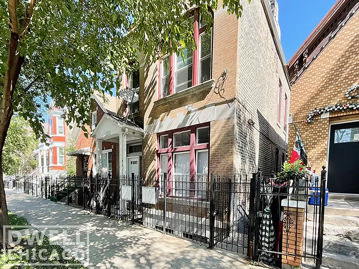 2131 S Fairfield Ave #CH1 — Photo 15