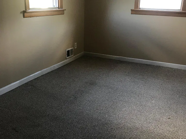 202 N Clinton Ave #2 — Photo 2