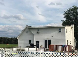 4348 W Rosted Rd, Lake City, MI 49651