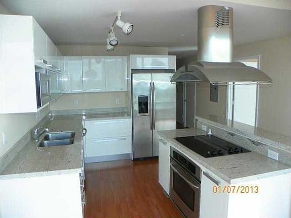 4th image of 601 NE 36th St APT 1901