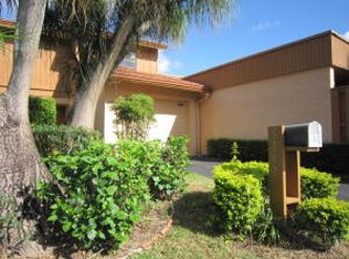5397 Stonybrook Ln, Boynton Beach, FL 33437