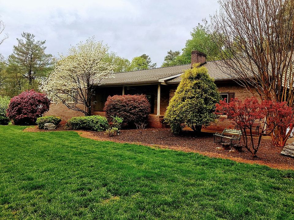 1st image of 149 Polly Dr