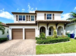 15041 SW 177th Ter, Miami, FL 33187