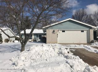 402 Metuchen Dr #A, Monroe Township, NJ 08831
