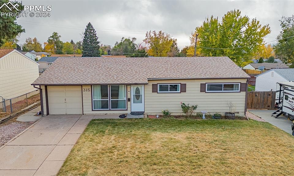 1st image of 315 Maplewood Dr