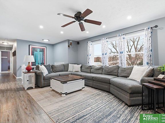3rd image of 11723 S 39th St