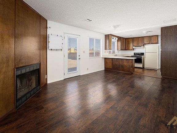 5th image of 8037 Great Circle Dr