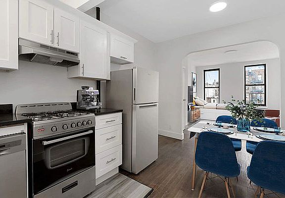 2nd image of 279 E Houston St APT 3A