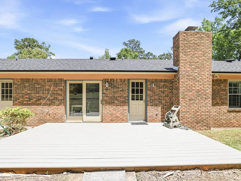3456 Mahoney Dr — Photo 40