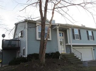 3806 N Lakeside Dr, Muncie, IN 47304