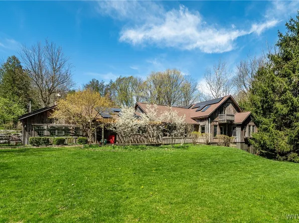 7458 Lower East Hill Rd, Colden, NY 14033