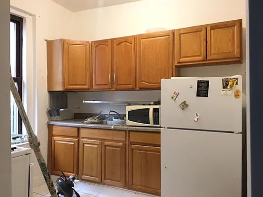 Rented by Lang Realty LLC | media 14