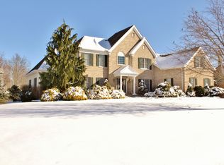 72 Independence Dr, Basking Ridge, NJ 07920