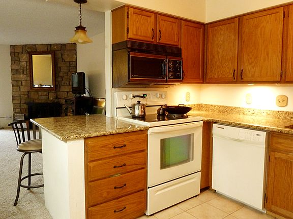 Under cabinet lighting