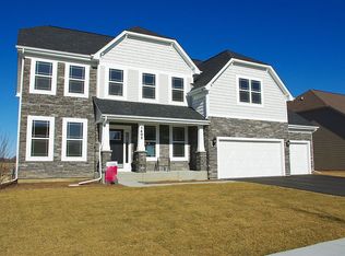 1402 Spalding Ave, Elburn, IL 60119