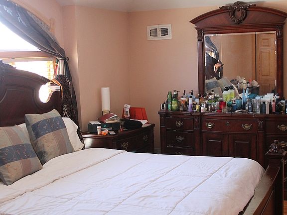 5th image of 6686 Avenue M