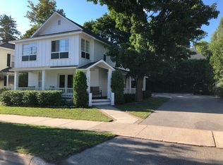 164 W 3rd St, Harbor Springs, MI 49740