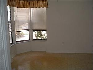 5th image of 5125 Arbor Glen Cir
