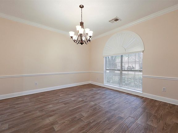 5th image of 18222 Bluewater Cove Dr