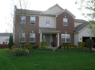 12022 Cobblestone Dr, Fishers, IN 46037