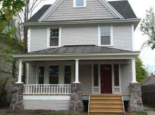 1421 Logan St SE, Grand Rapids, MI 49506