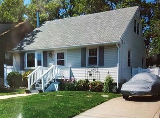 162 Sonora Ave, Iselin, NJ 08830