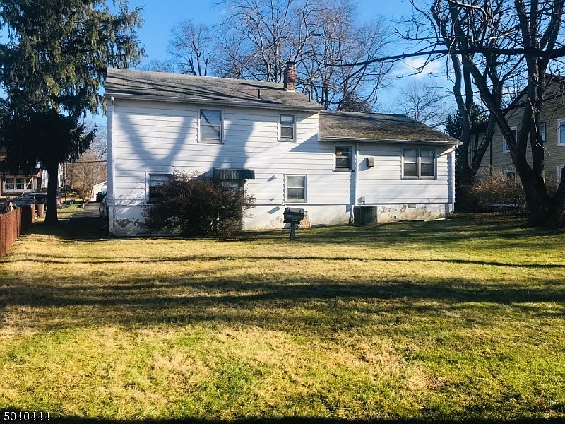 2nd image of 23 Glendale Ave