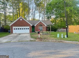 3135 Avalon Walk Dr, Lawrenceville, GA