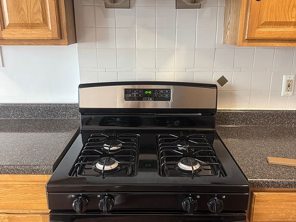 5th image of 59-47 160th St #2