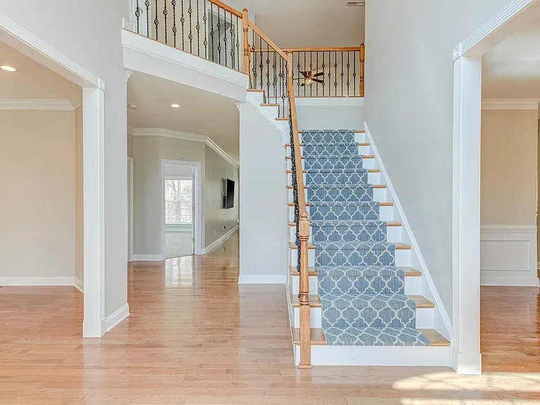 2041 Jadewood Dr — Photo 9
