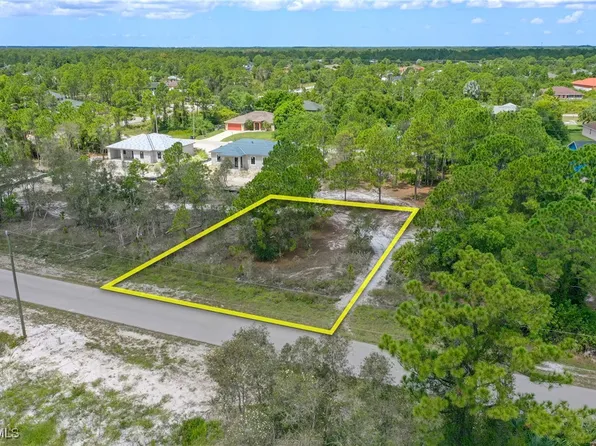 762 Crystal Ave S, Lehigh Acres, FL 33974