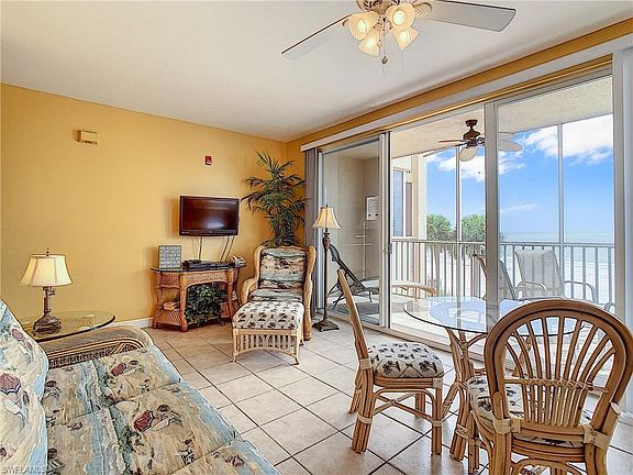 4th image of 5480 Estero Blvd #102