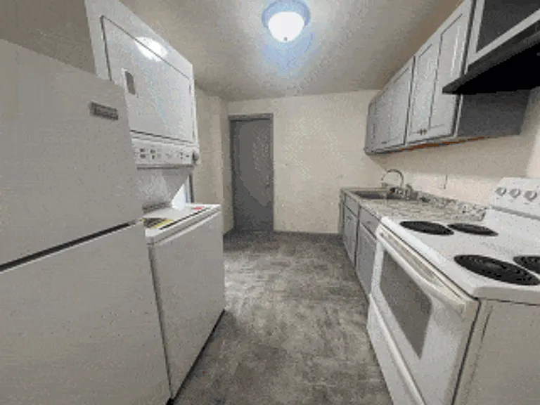 743 E Hilton St — Photo 11