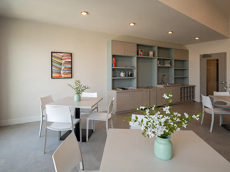 Woodmore Grand — Photo 12