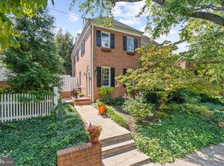 310 Franklin St, Alexandria, VA 22314