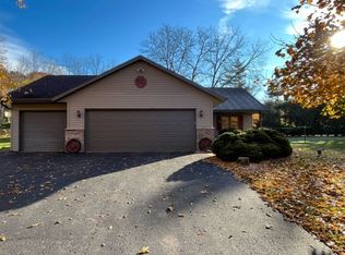 1800 N County Road F, Janesville, WI 53545