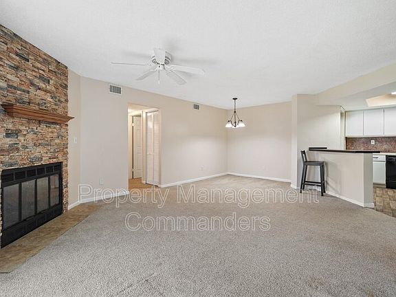 5th image of 1713 Rock Bridge Mews Unit 1-C