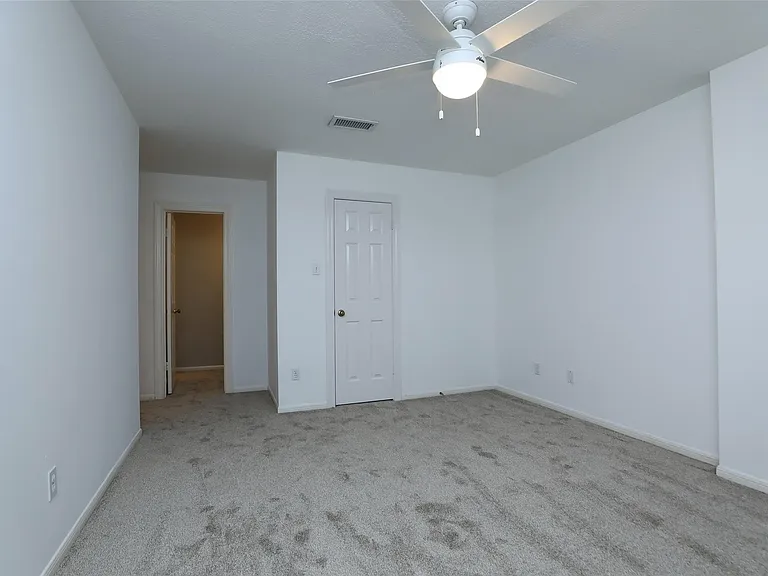 7906 Tizerton Ct — Photo 42