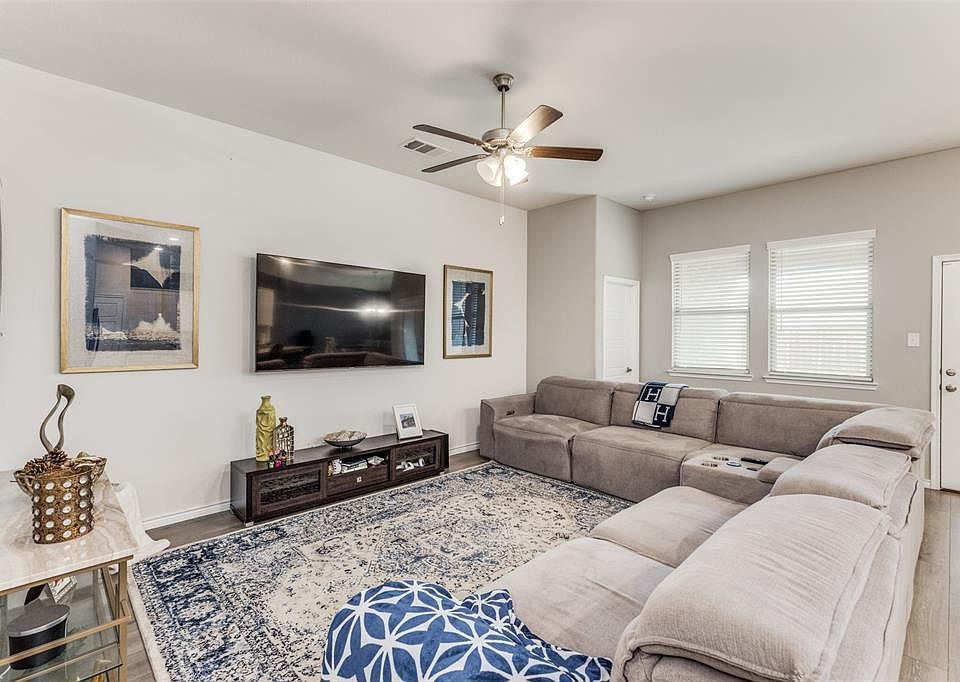 1st image of 4616 Melanite Rd