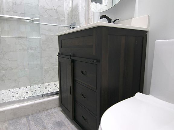 3rd image of 120 Roswell Ave APT 11