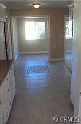 4th image of 7593 Oakwood Ave