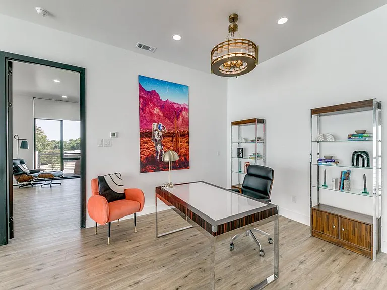 4434 Bonham St — Photo 33