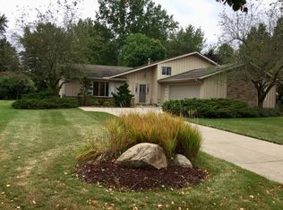 24595 Meadow Ln, Westlake, OH 44145