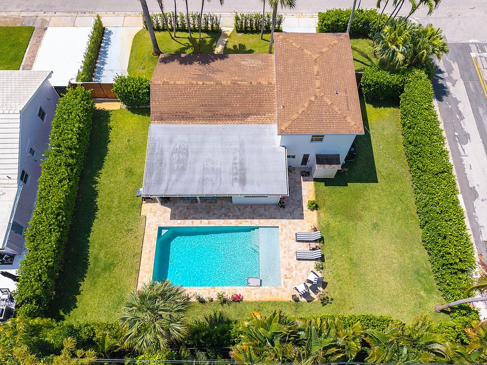 1st image of 92 18th Avenue S