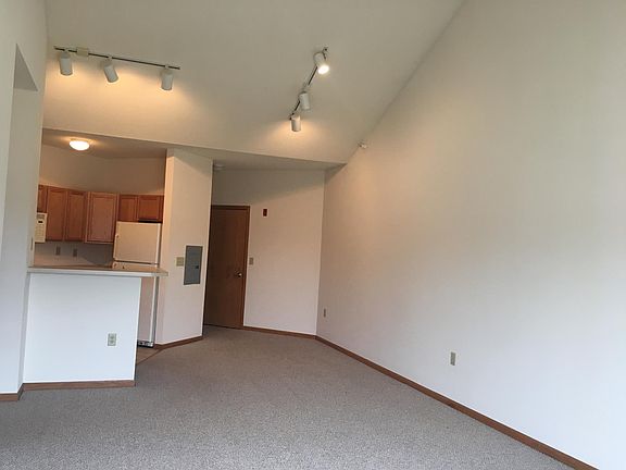 3rd image of 1330 Waldorf Blvd APT 307
