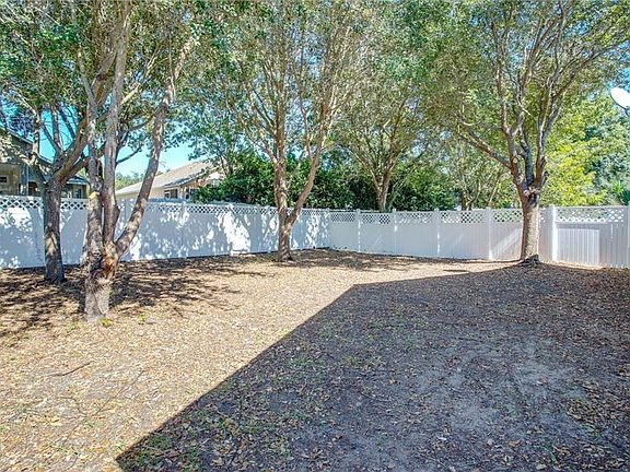5th image of 33410 Irongate Dr