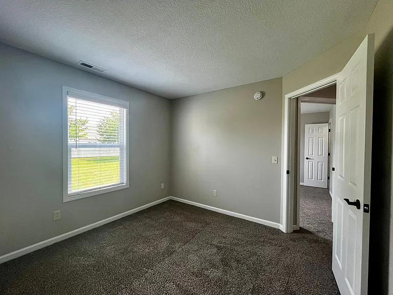 4367 Timber Creek Pkwy — Photo 27
