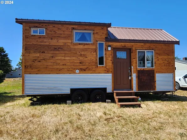 Highway 101, Pt Orford, OR 97465