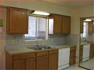 2nd image of 1515 Day Ave Unit A